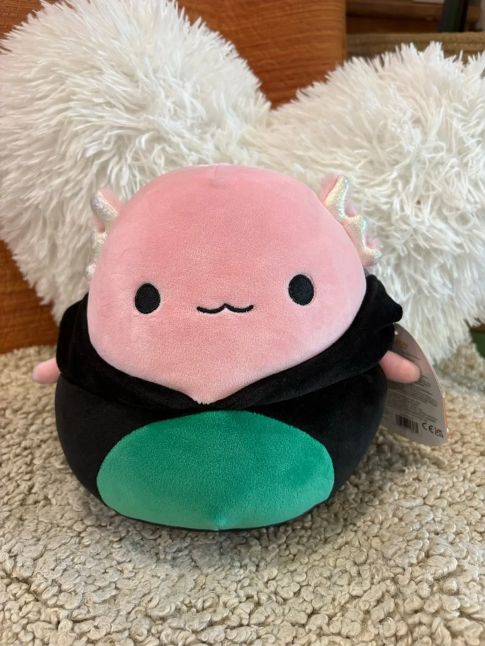 SQUISHMALLOW | Special Edition | Archie in Cleo the Cat Costume - Picture 3 of 3